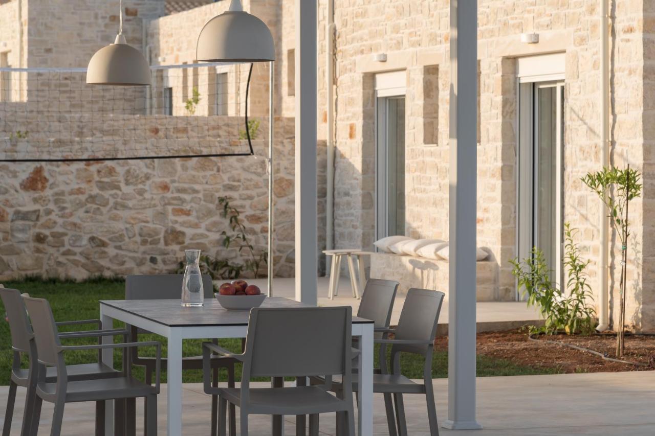 Evaero Villas I, Ii, Iii, IV - An Ever-So Inviting Escape, By Thinkvilla Σφάκα Εξωτερικό φωτογραφία