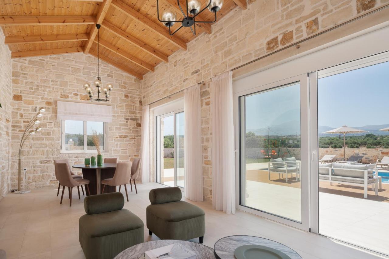 Evaero Villas I, Ii, Iii, IV - An Ever-So Inviting Escape, By Thinkvilla Σφάκα Εξωτερικό φωτογραφία