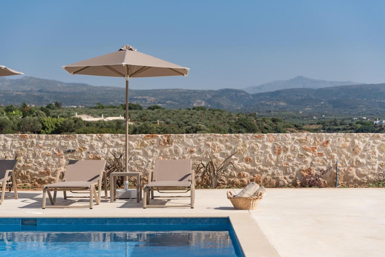 Evaero Villas I, Ii, Iii, IV - An Ever-So Inviting Escape, By Thinkvilla Σφάκα Εξωτερικό φωτογραφία