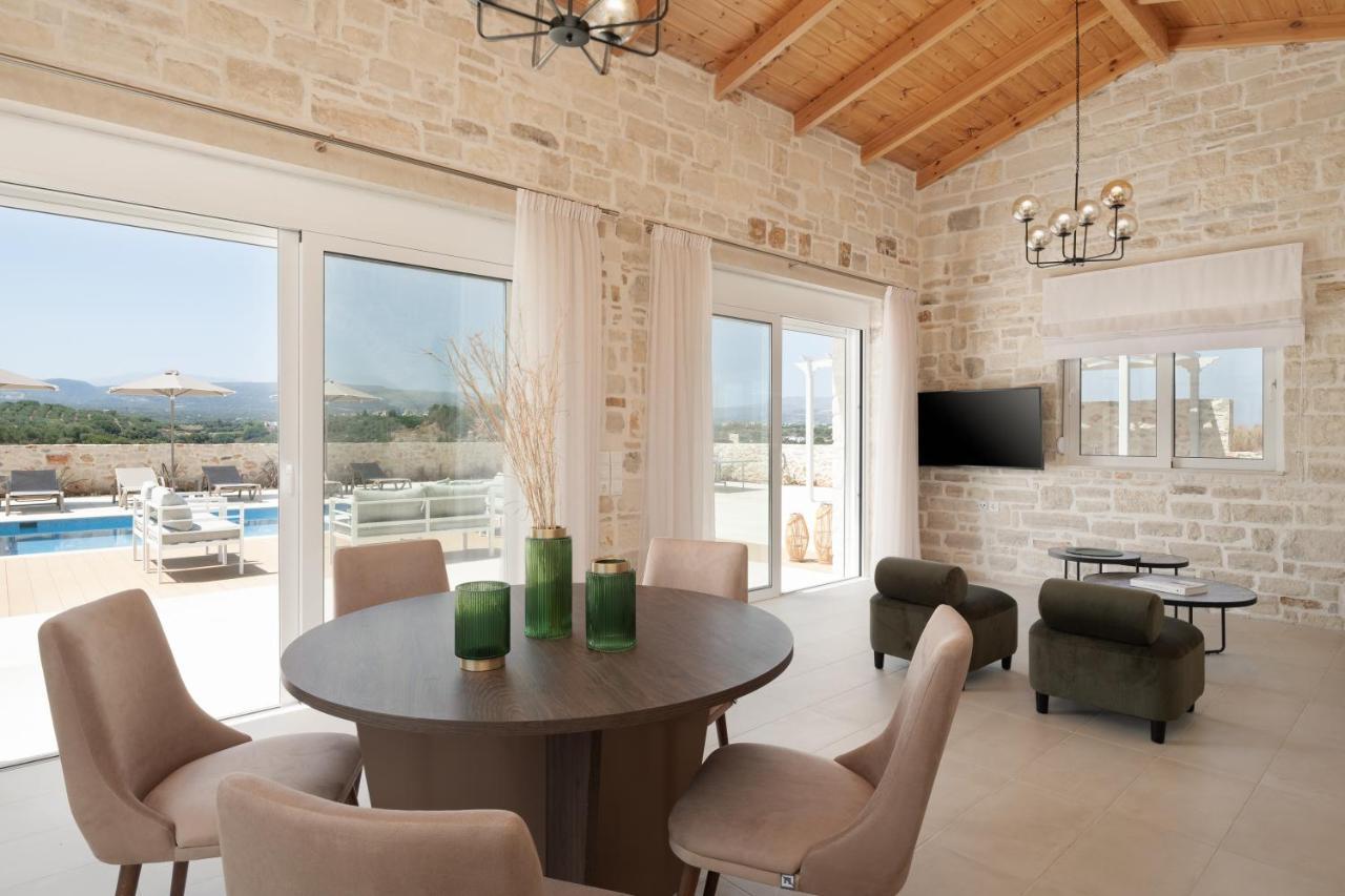 Evaero Villas I, Ii, Iii, IV - An Ever-So Inviting Escape, By Thinkvilla Σφάκα Εξωτερικό φωτογραφία