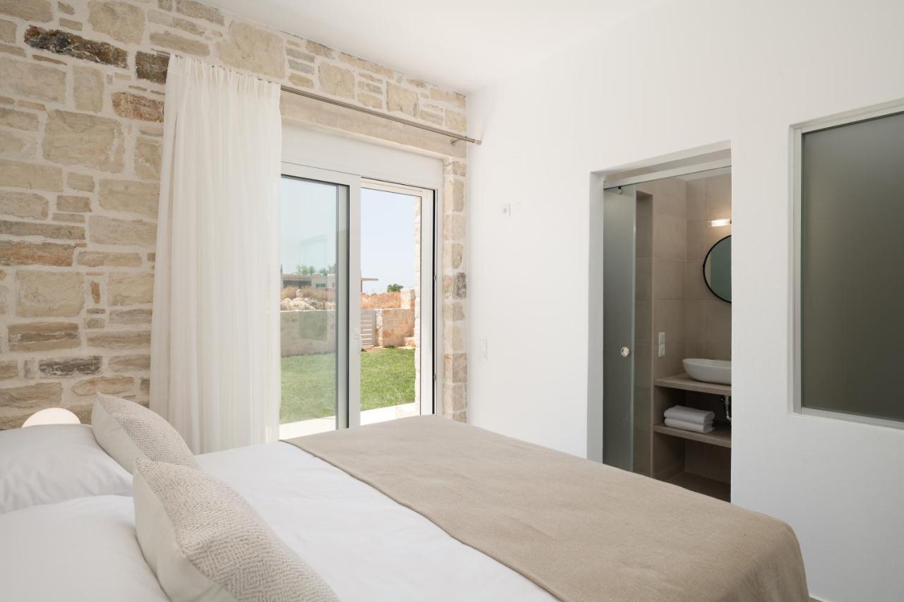 Evaero Villas I, Ii, Iii, IV - An Ever-So Inviting Escape, By Thinkvilla Σφάκα Εξωτερικό φωτογραφία