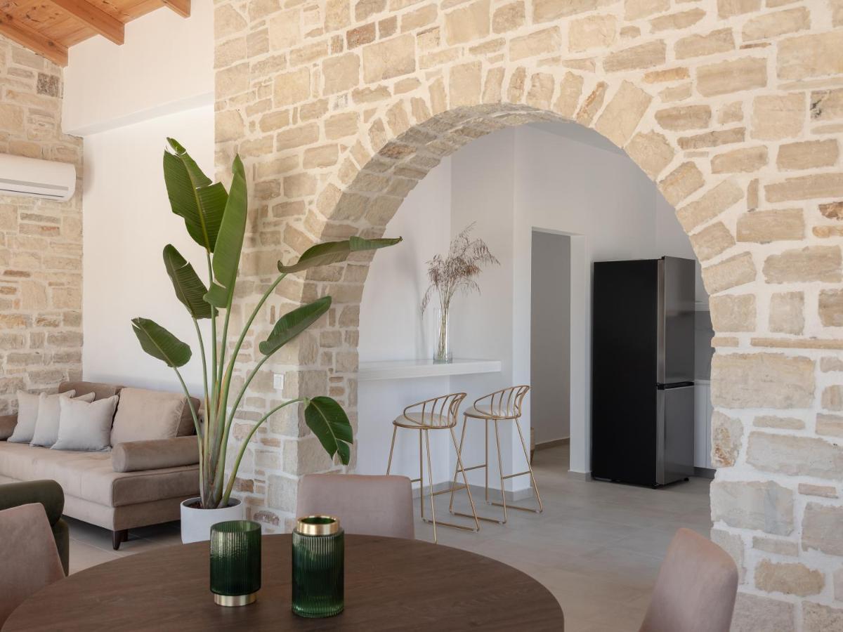 Evaero Villas I, Ii, Iii, IV - An Ever-So Inviting Escape, By Thinkvilla Σφάκα Εξωτερικό φωτογραφία