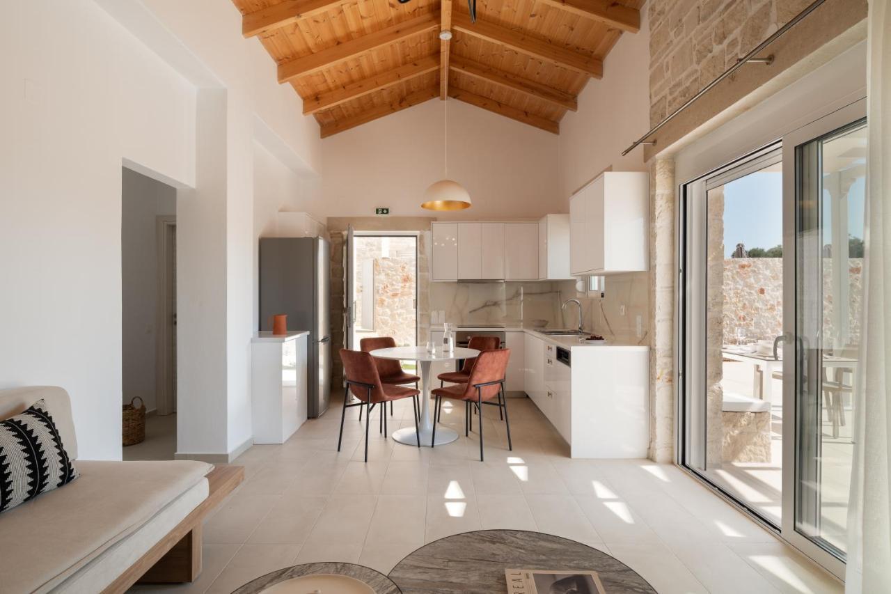 Evaero Villas I, Ii, Iii, IV - An Ever-So Inviting Escape, By Thinkvilla Σφάκα Εξωτερικό φωτογραφία