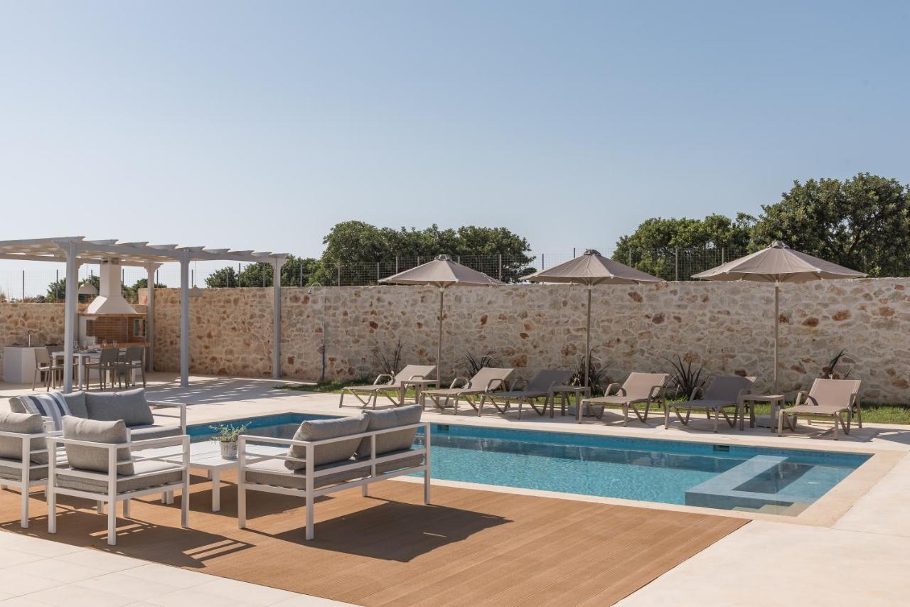 Evaero Villas I, Ii, Iii, IV - An Ever-So Inviting Escape, By Thinkvilla Σφάκα Εξωτερικό φωτογραφία