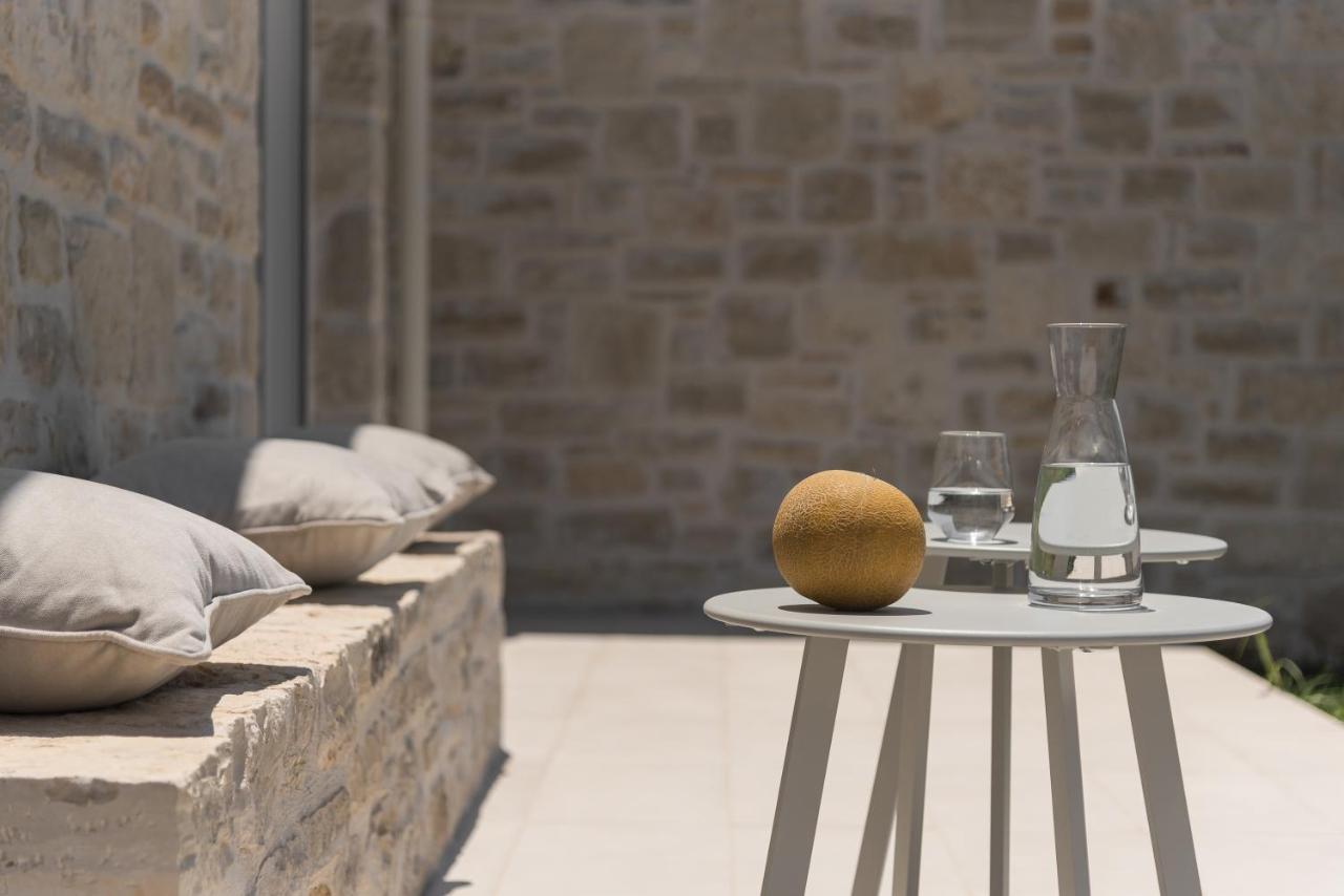Evaero Villas I, Ii, Iii, IV - An Ever-So Inviting Escape, By Thinkvilla Σφάκα Εξωτερικό φωτογραφία
