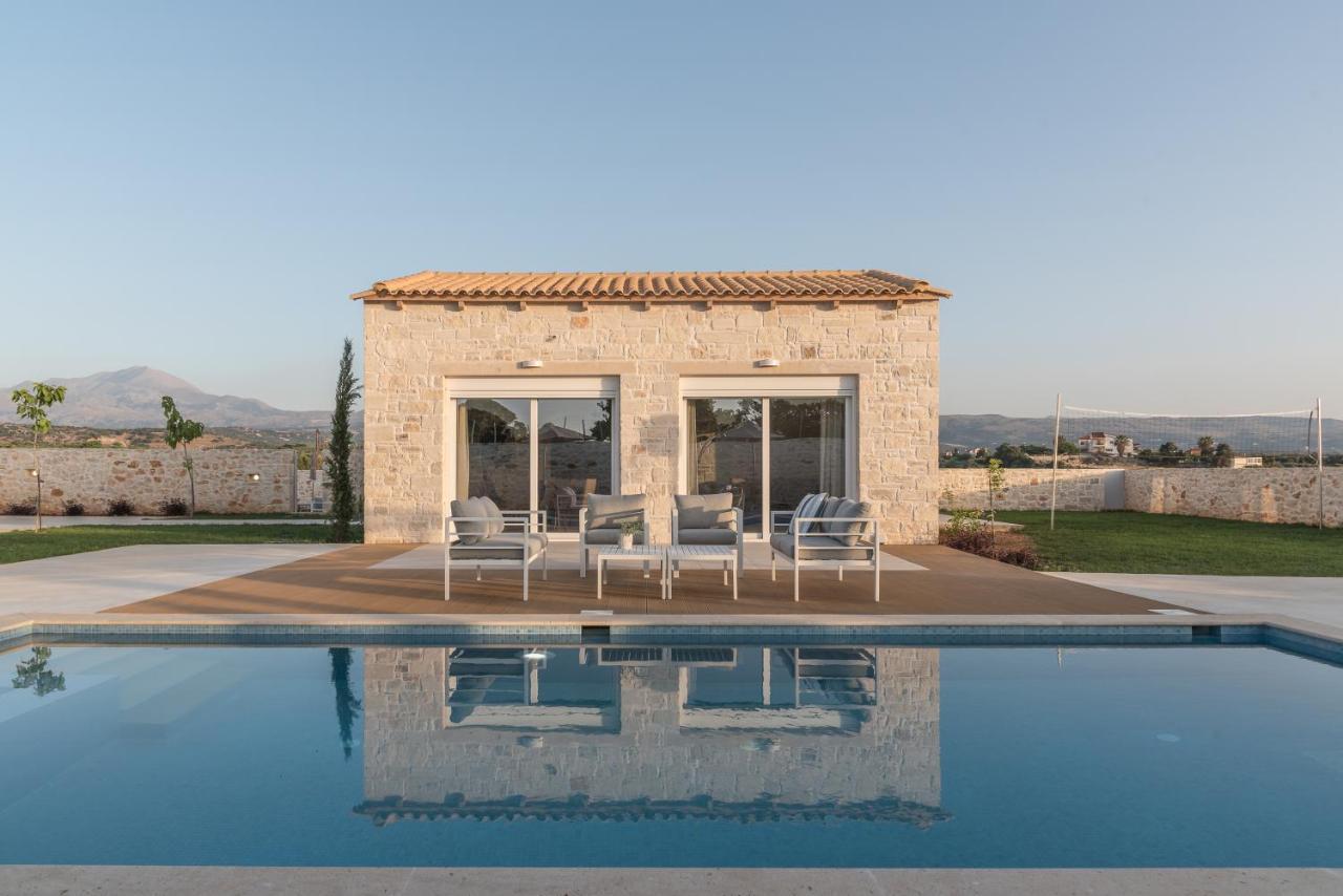 Evaero Villas I, Ii, Iii, IV - An Ever-So Inviting Escape, By Thinkvilla Σφάκα Εξωτερικό φωτογραφία
